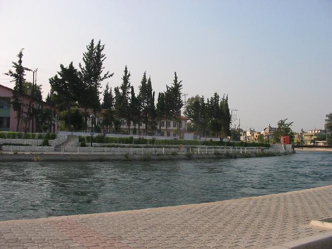 Adana water canal