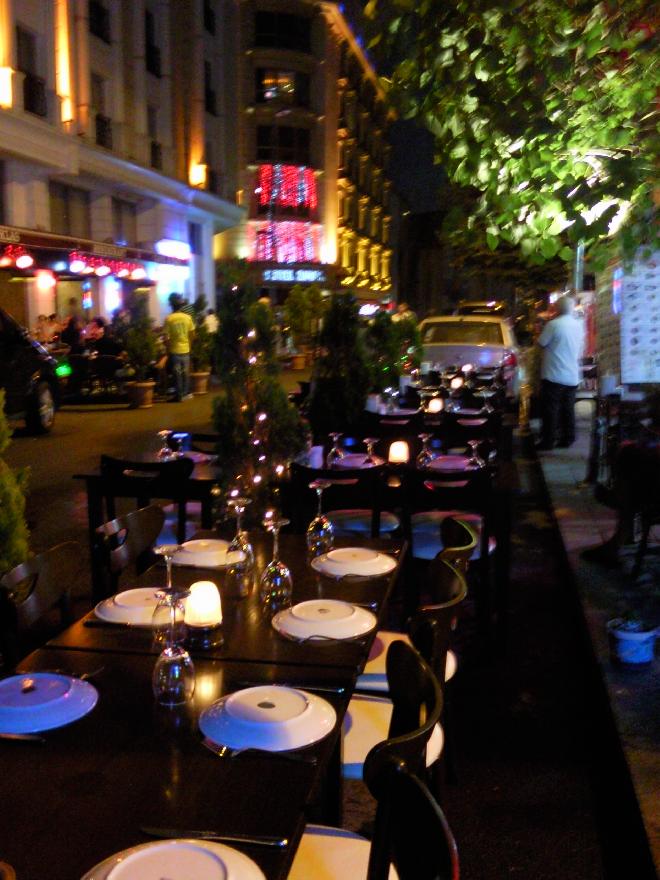 Dinning in the streets of Istanbul