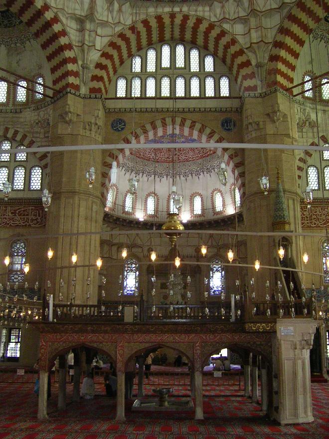 The inside of Selimiye Camii