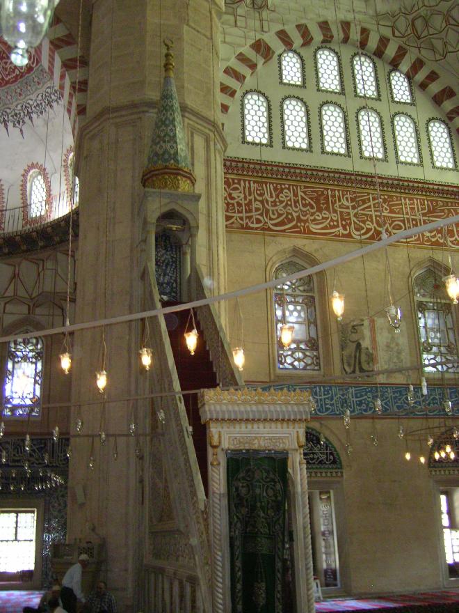 The inside of Selimiye Camii 3