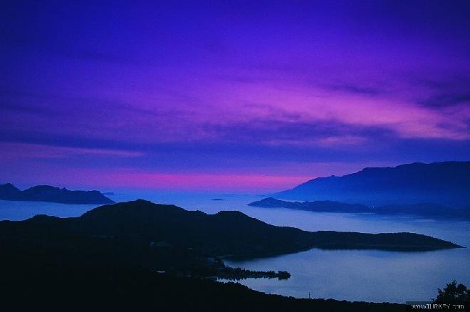 Kaş by night