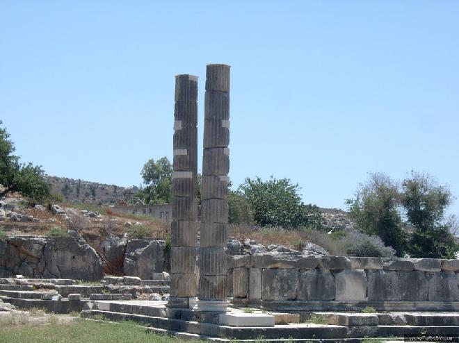 Letoon - Temple of Leto