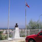 Atatürk statue and Turkish flag