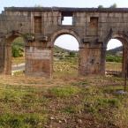 Pictures: Triumphal Arch of Metius Modestus.  