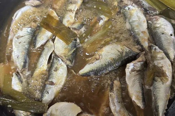 小サバの味噌煮