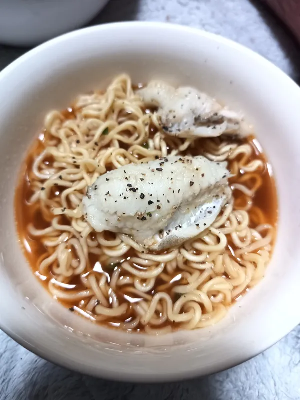 おそらくメバルのラーメン！
