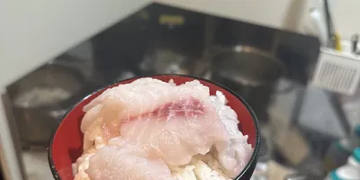 真鯛の海鮮丼の写真
