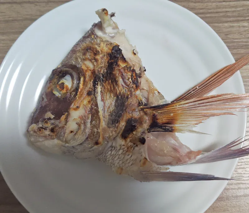 タイお頭の塩焼き