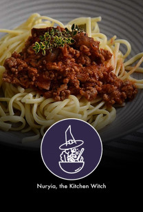 Nuryia, the Kitchen Witch - Pasta Asciutta / Spaghetti Bolognese