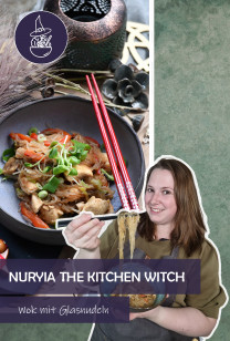 Nuryia, the Kitchen Witch - Wok Mit Glasnudeln & Paprika