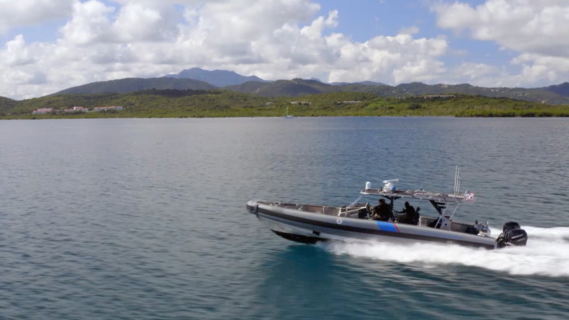 To Catch A Smuggler: Tropical Takedown - S1