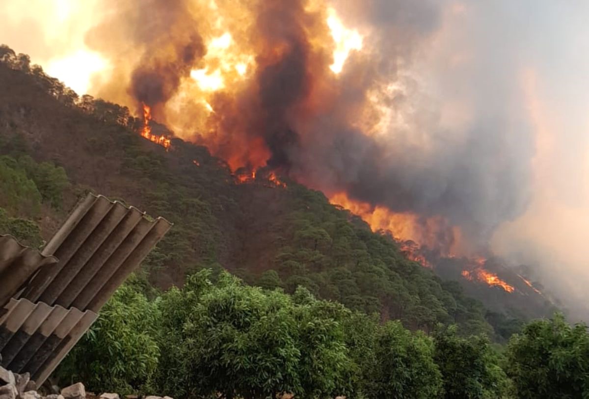 Incendio en Mascota