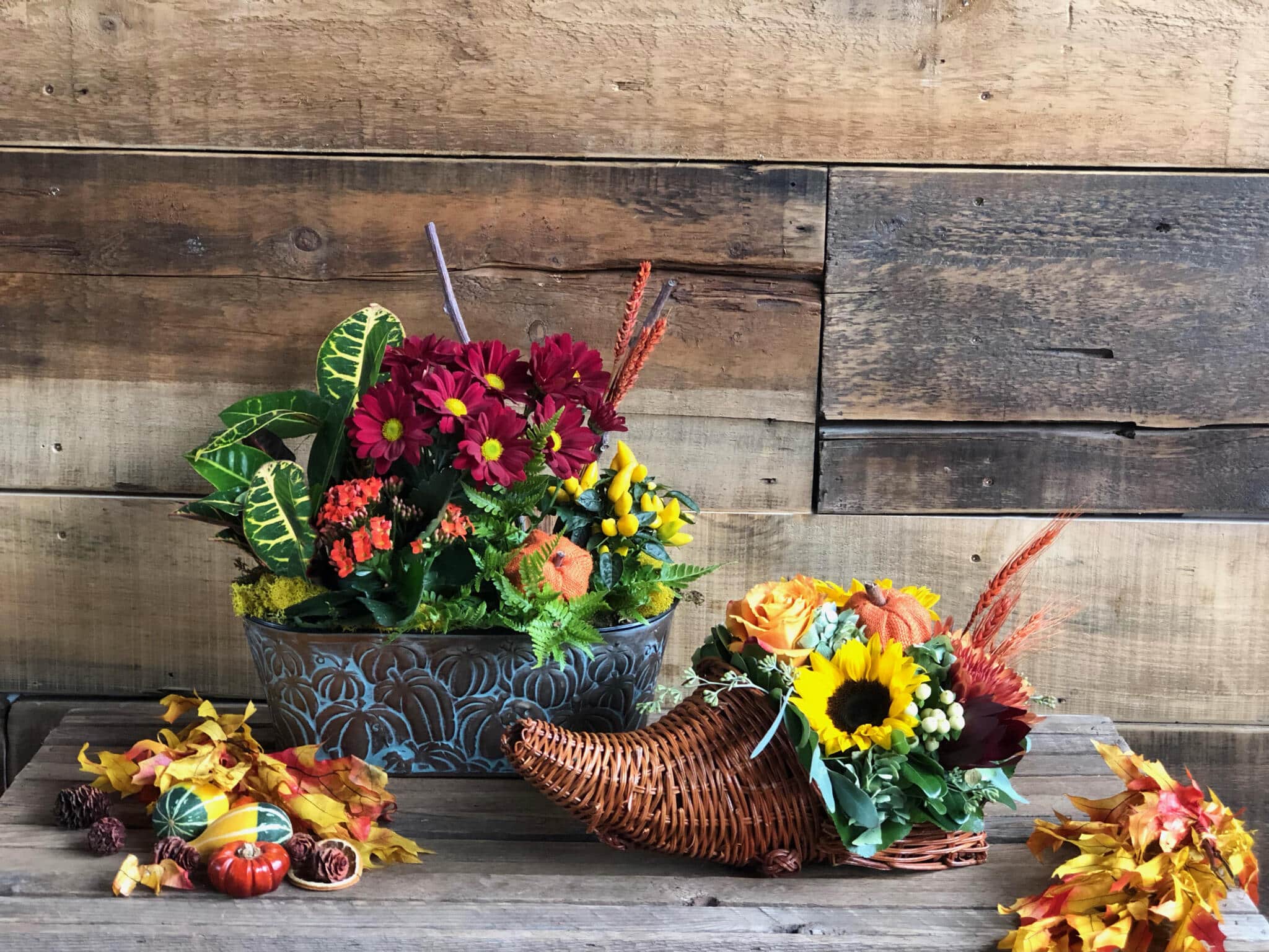 The Watering Can | This kit includes 2 projects to make, one with plants and the other fresh flowers. Full of autumnal colours and textures.