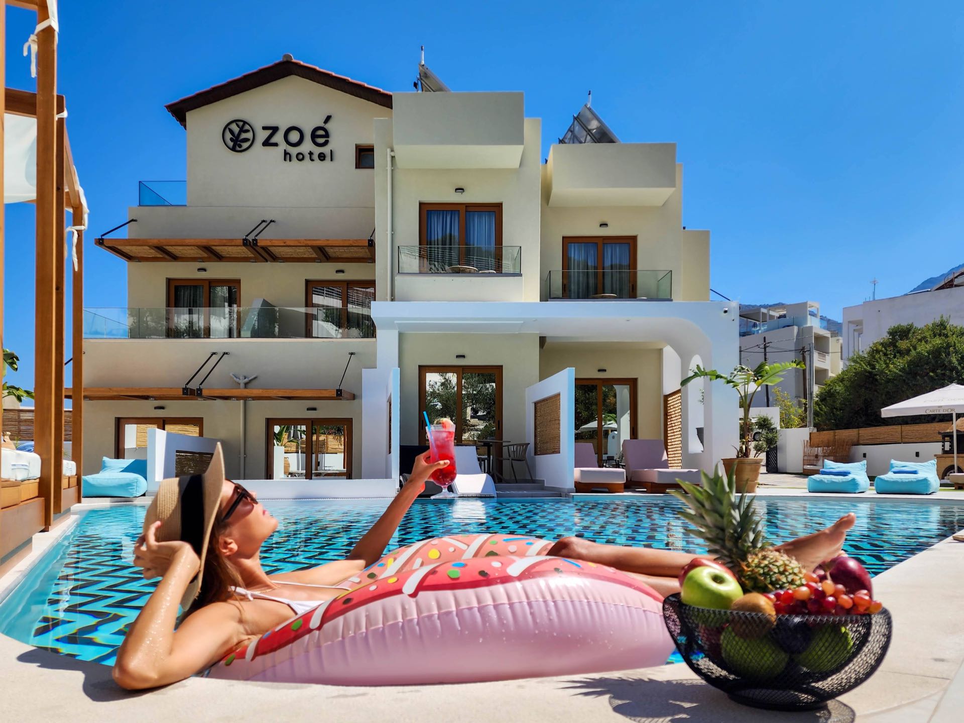 Zoe Hotel