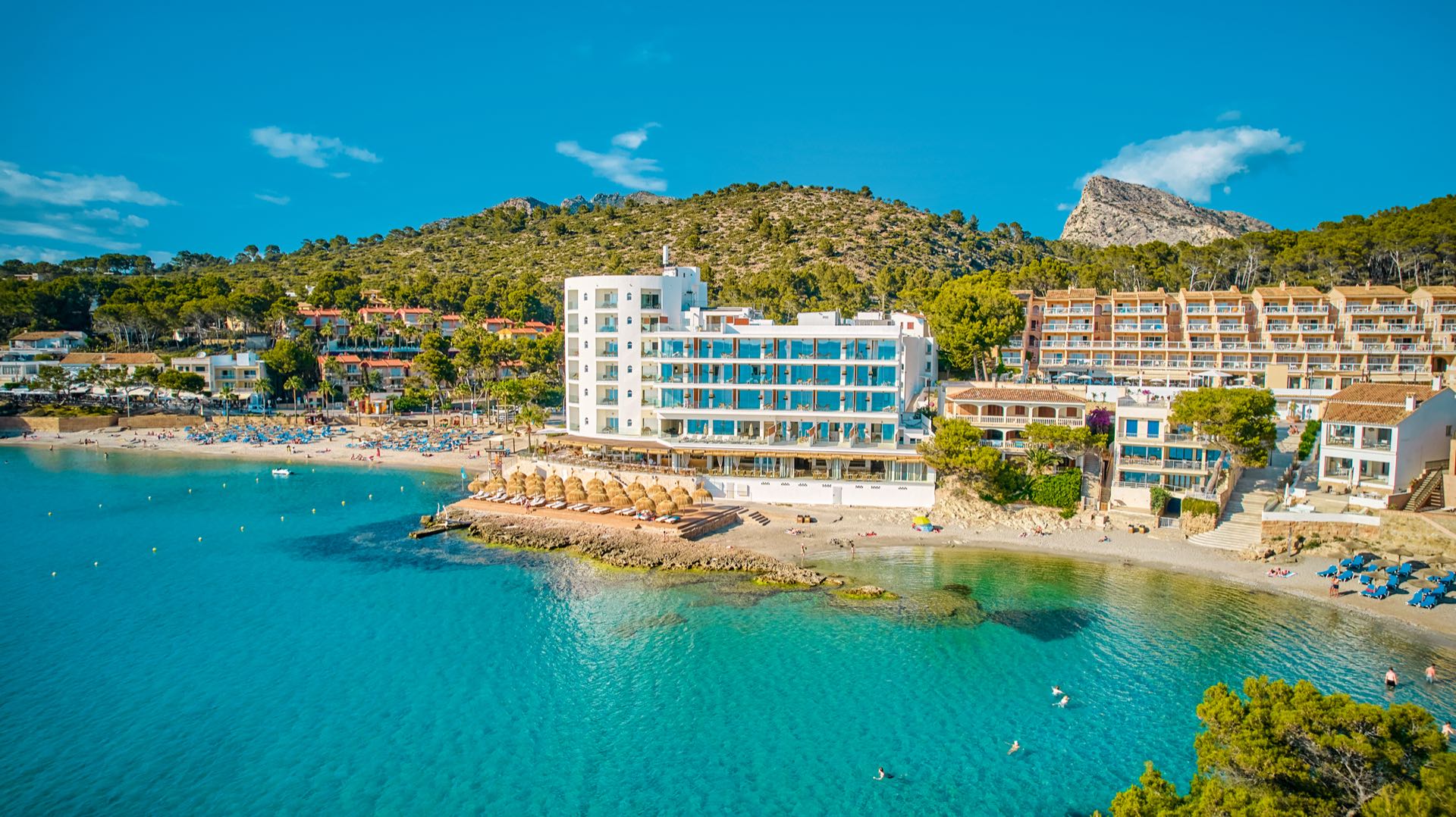 Universal Hotel Aquamarin
