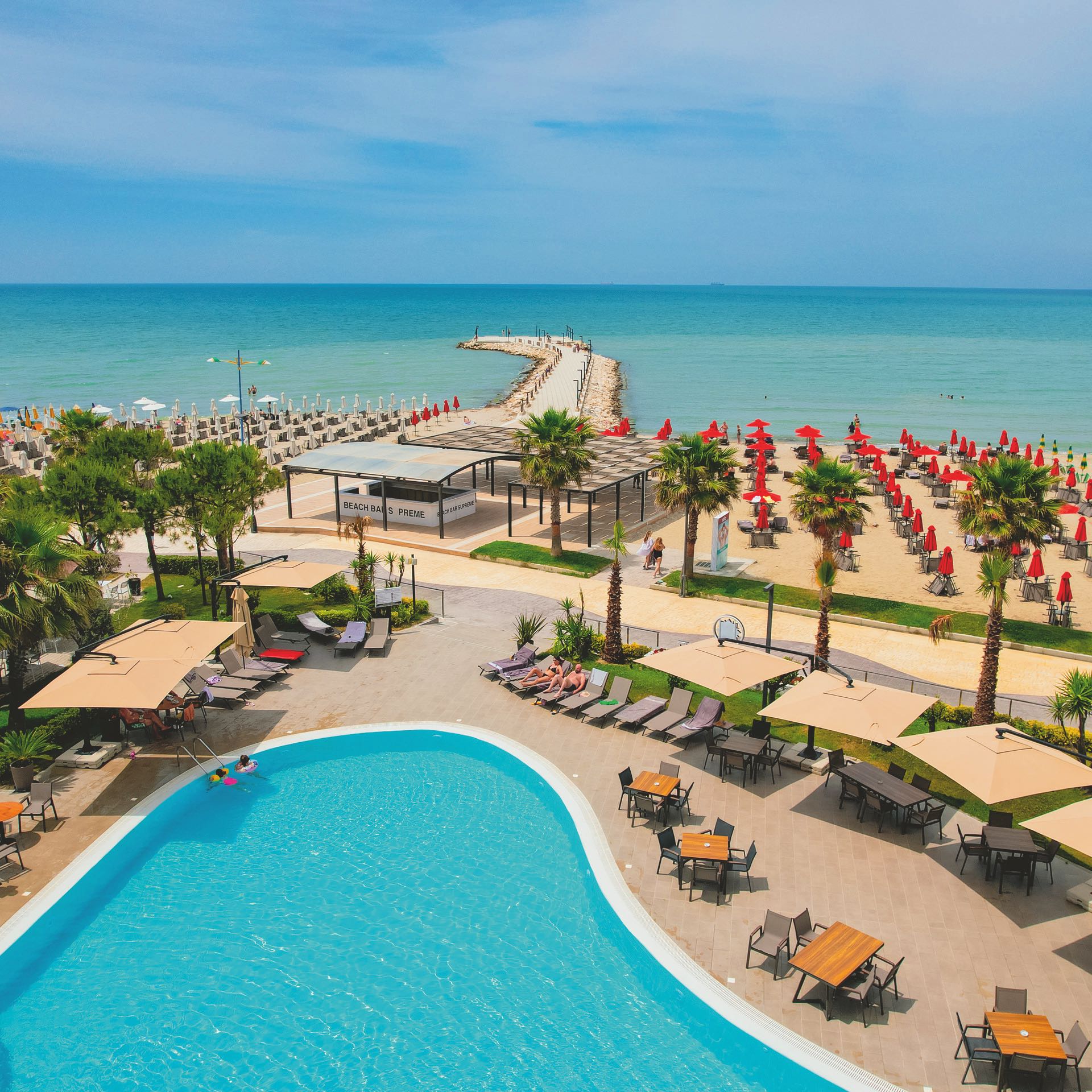 Supreme Hotel & Spa