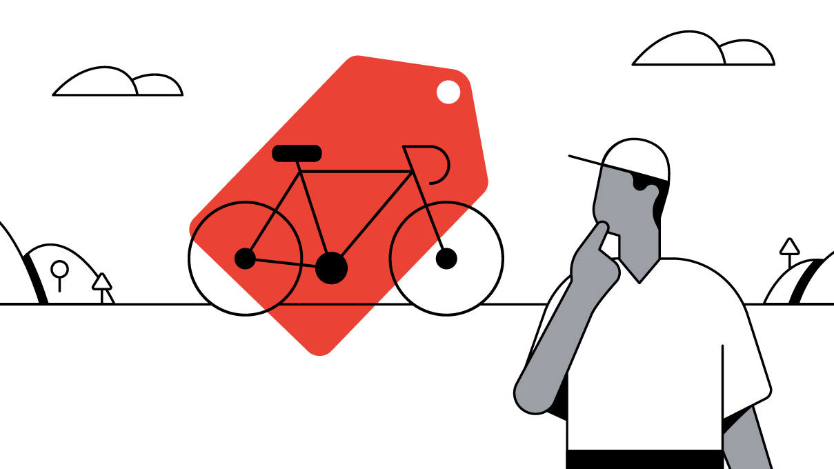 Un hombre con gorra y una mano en la barbilla que mira una bicicleta en un paisaje con nubes. La bicicleta está parcialmente cubierta por una etiqueta roja.