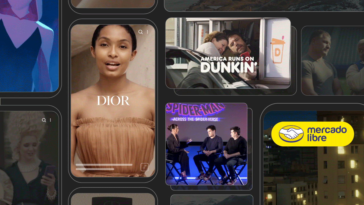 Sobre un fondo negro aparece una galería de fotogramas de campañas de celebridades e influencers: Yara Shahidi para Dior, Ben Affleck para Dunkin’, el elenco de Spider-Man: Across the Universe para Sony Pictures y el logo de Mercado Libre.