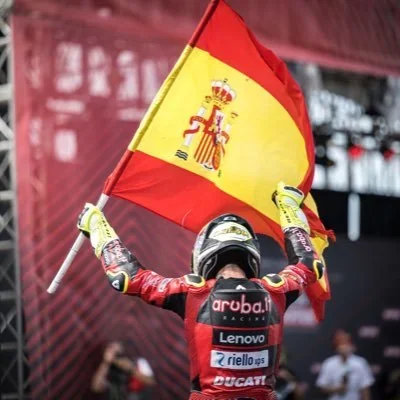 @19Bautista - Twitter Account Stats