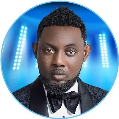 @AYCOMEDIAN - Twitter Account Stats