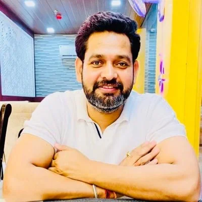 @Akhilesh_tiwa - Twitter Account Stats