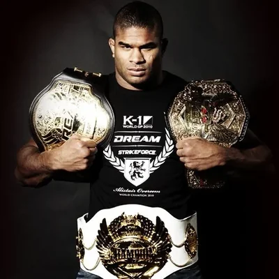 @Alistairovereem - Twitter Account Stats