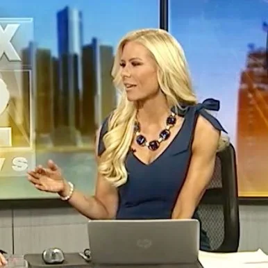 @AmyAndrewsFOX2 - Twitter Account Stats