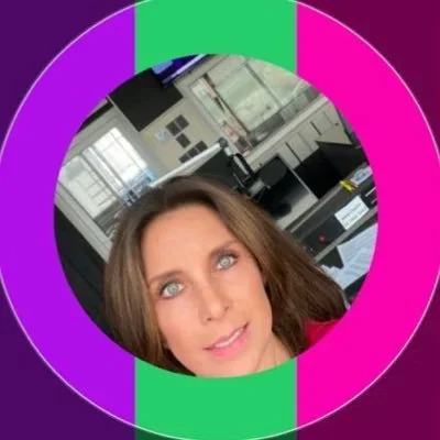 @AnitaLomeli - Twitter Account Stats