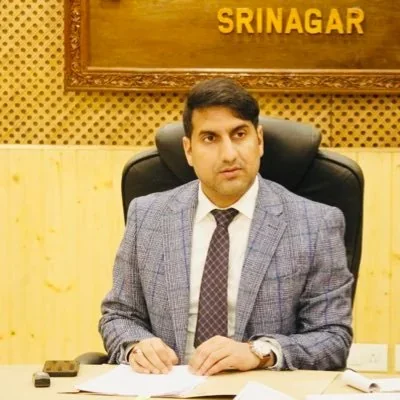 @AsadamAijaz - Twitter Account Stats
