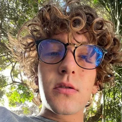 @ChrisOflyng - Twitter Account Stats