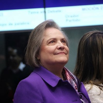 Clara López Obregón