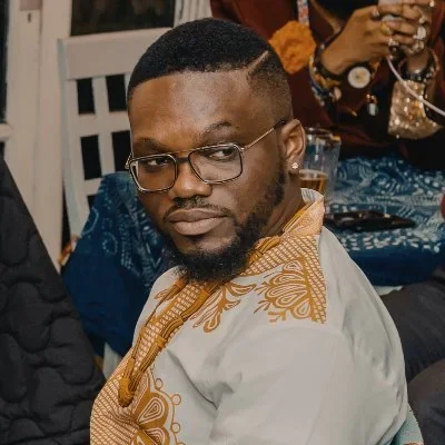 @DavidHundeyin - Twitter Account Stats