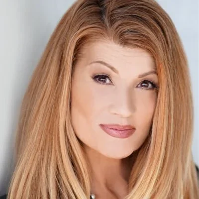 @DiannaDeLaGarza - Twitter Account Stats