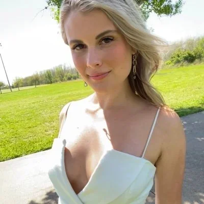 @ElizabethHeckm9 - Twitter Account Stats