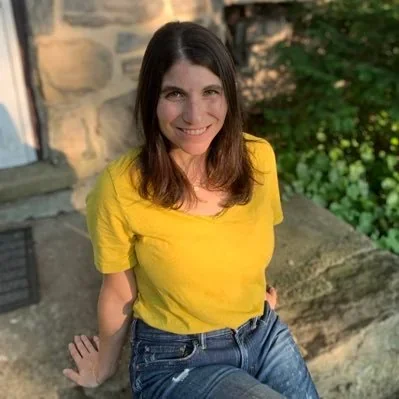 @EmilySaladino - Twitter Account Stats