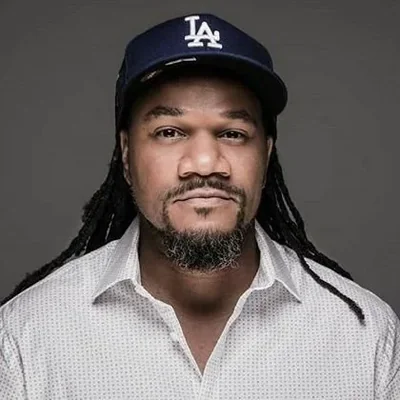 @JayarJackson - Twitter Account Stats