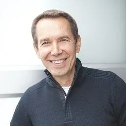 @JeffKoons - Twitter Account Stats