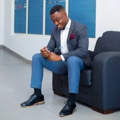 @KelOwusu - Twitter Account Stats