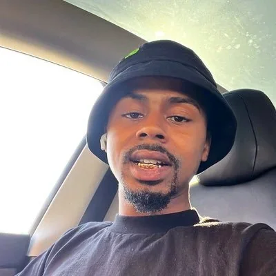 @KennyKnox - Twitter Account Stats