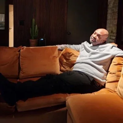 @Kindredthefam - Twitter Account Stats