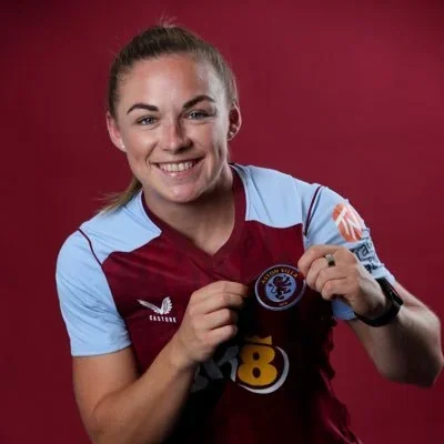 @kirstyhanson3 - Twitter Account Stats