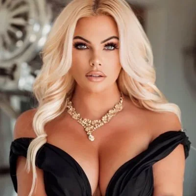 @KourtneyReppert - Twitter Account Stats
