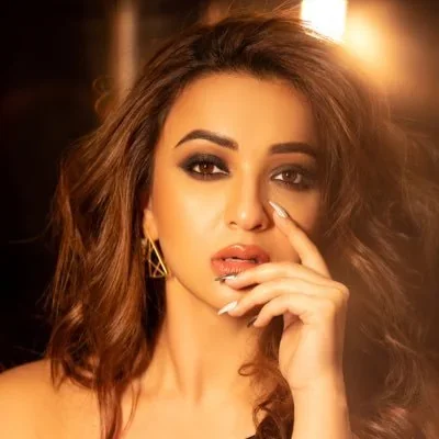 @KoushaniMukher1 - Twitter Account Stats