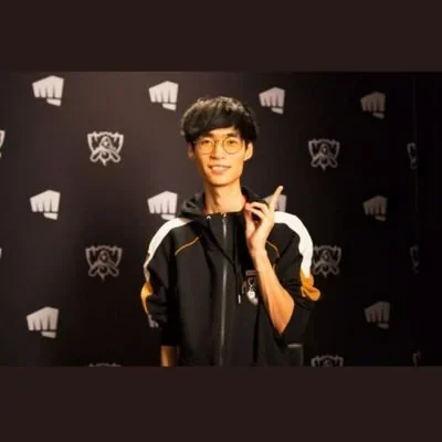 @LOL_ShrimP - Twitter Account Stats
