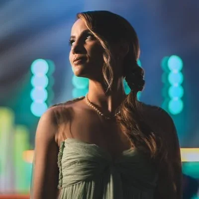 @LaureBuliiV - Twitter Account Stats