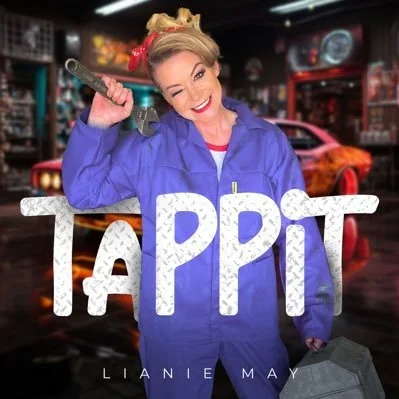 @LianieMay - Twitter Account Stats