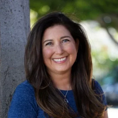 @LisaNiver - Twitter Account Stats