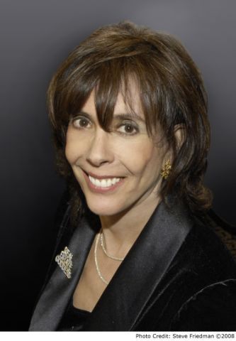 Lois Weiss