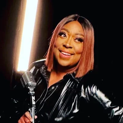 @LoniLove - Twitter Account Stats
