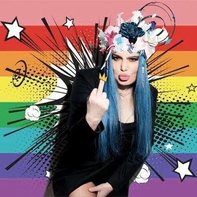 @LoredanaBerte - Twitter Account Stats
